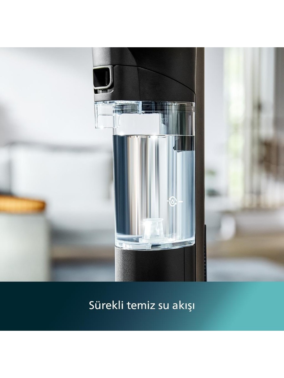 Philips 9000 Serisi AquaTrio Kablosuz Dikey Süpürge, Otomatik Temizleme ve Şarj İstasyonu​, AquaSpin Başlık, PowerCyclone Aqua
