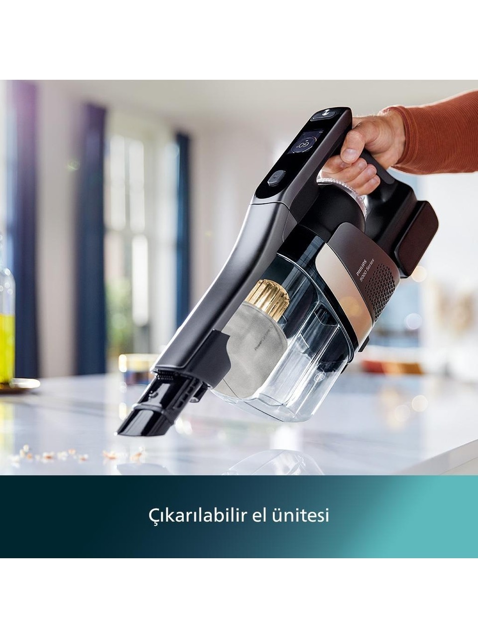 resimler/genel/Philips 9000 Serisi AquaTrio Kablosuz Dikey Süpürge, Otomatik Temizleme ve Şarj İstasyonu​, AquaSpin Başlık, PowerCyclone Aqua